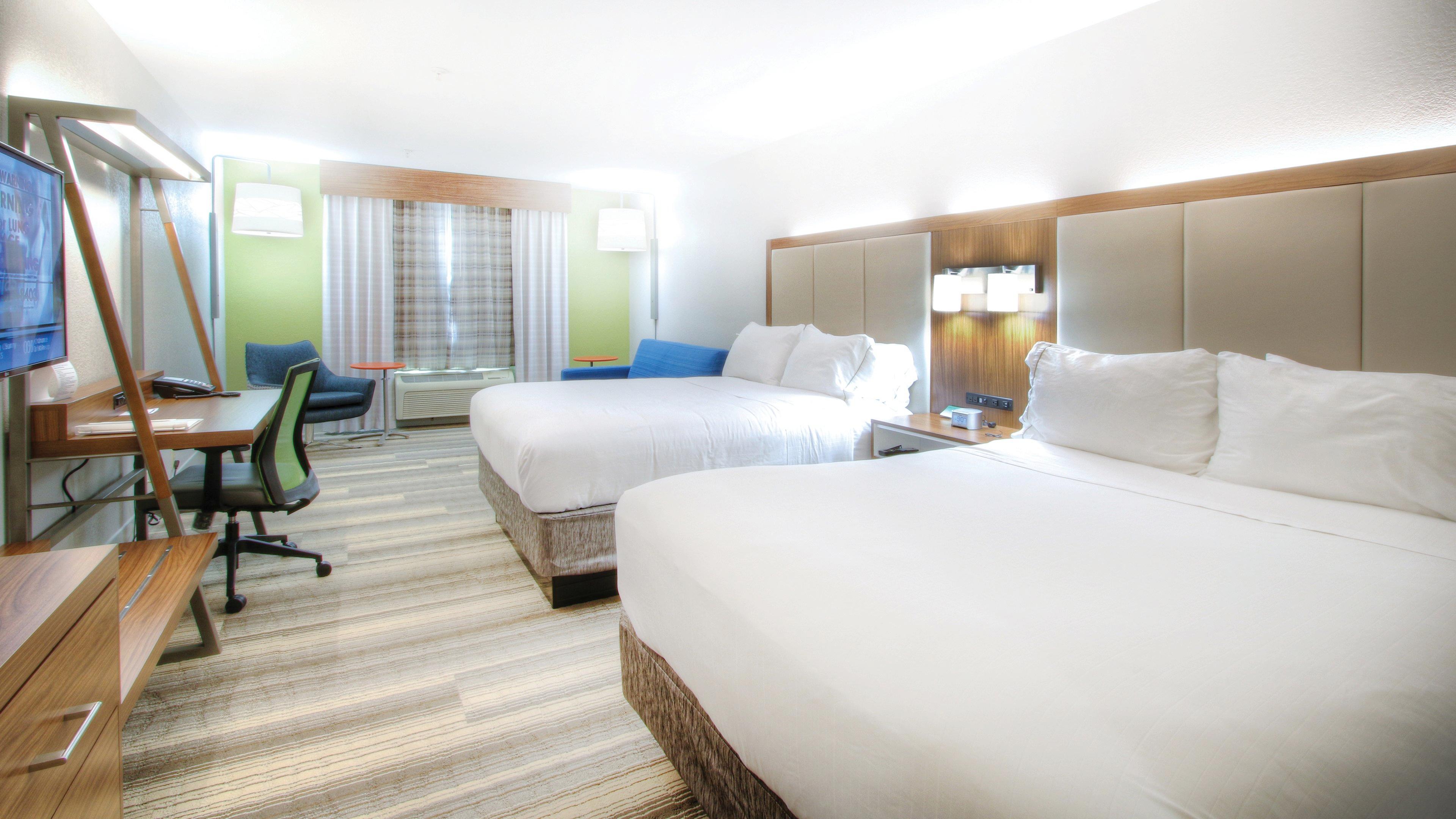 Holiday Inn Express & Suites Magnolia-Lake Columbia Bagian luar foto